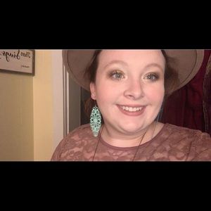 Hey Y’all! 🌻🌻🌻